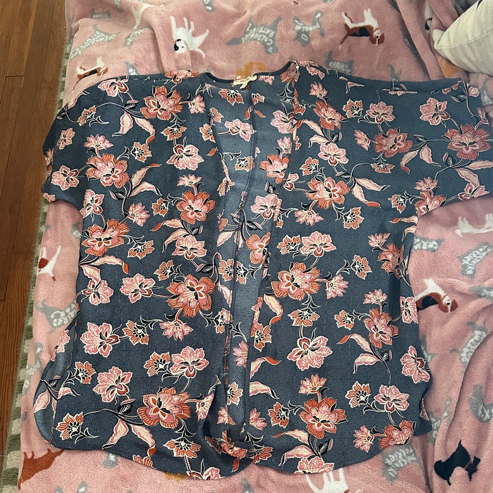 Maurices Dark Floral Kimono